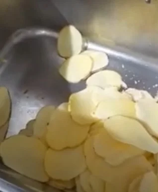 Овочерізка для нарізки соломкою (по-корейськи), слайсами STvega Carrot Shredder 500 - фото № 11