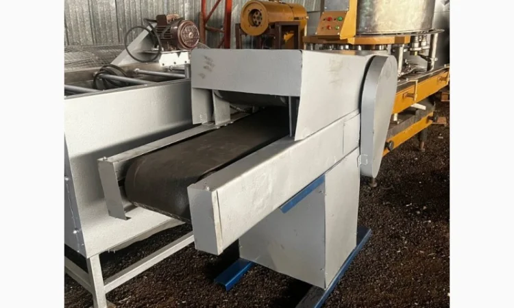 Промислова машина для різки зелені - фото № 1