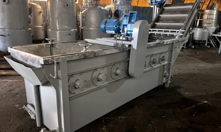 Машина миюча для овочів (щіткова) - фото № 1