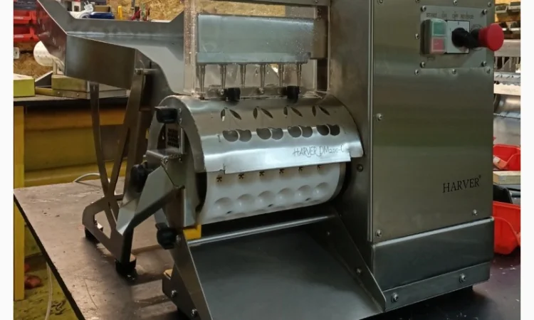 Машина для удаления косточек для вишни, черешни 100 кг/час Harver DM-200-C - фото № 2