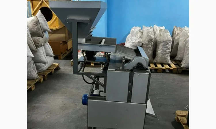 Продам промисловий конусний горіхокол К 100 - фото № 2