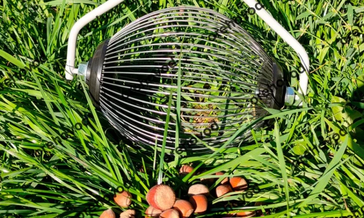 Рол-горіхозбірник для збору фундука - фото № 2