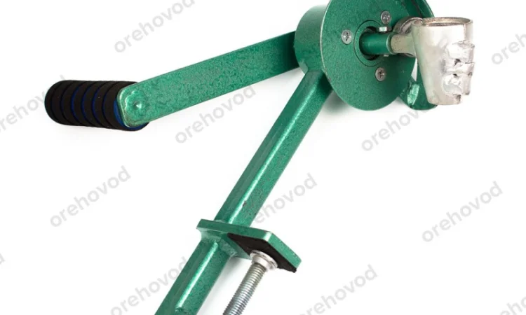 Горіхокол Метелик сталь 2 - фото № 1