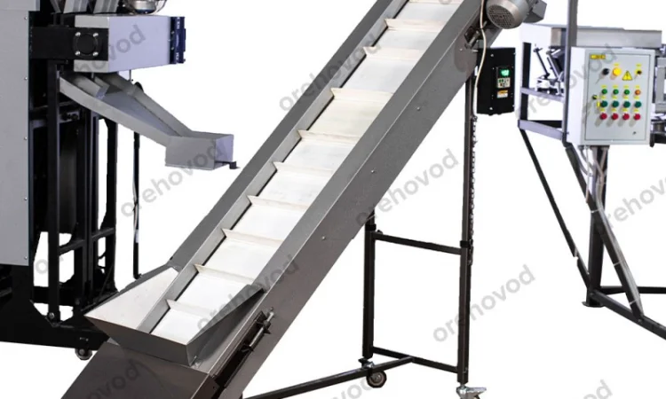 Підйомний транспортер для волоського горіха - фото № 3