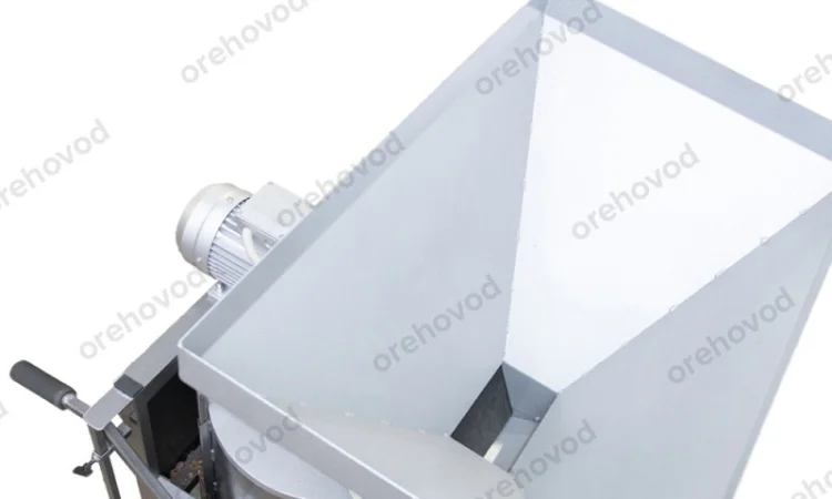 Доколювач волоського горіха - фото № 1