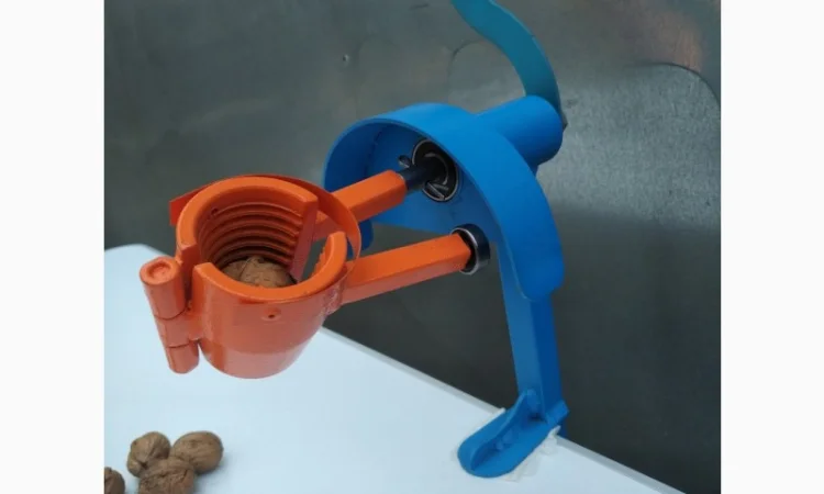 Орехокол стальной полупромышленный(прибор для чистки орехов) - фото № 1