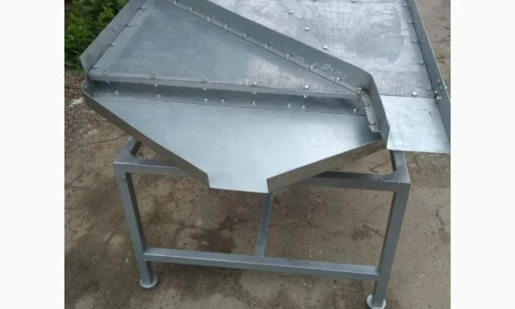 Вібросито (калібратор, просіювач) /Вибросито (калибратор, просеиватель, виброрешето) - фото № 3