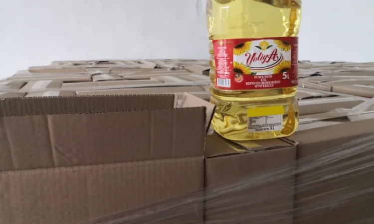 Покупка сахара, масло растительное бутилках - фото № 1