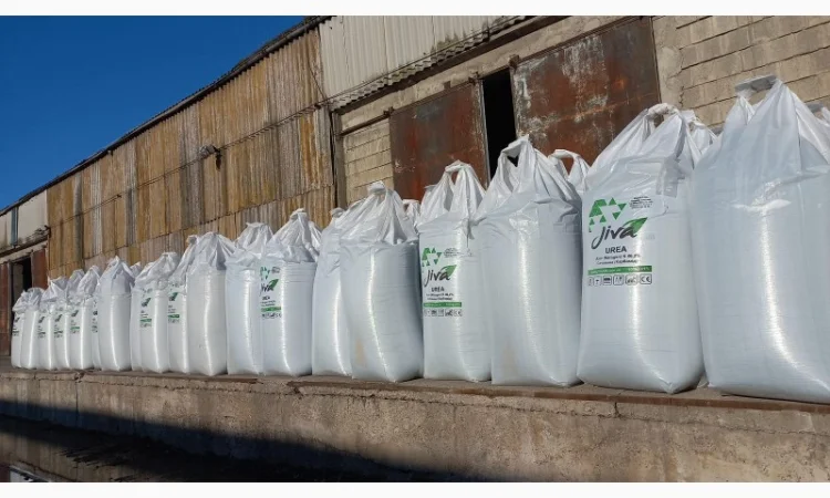 Азотне добриво "Карбамід" (сечовина, Січевина, карбамід) N-46, 2%, Жіва - фото № 2