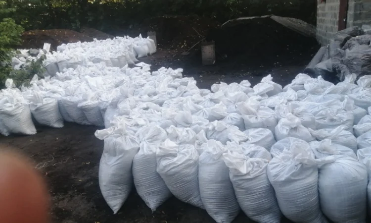 Грунт Чернозем в мешках купить Киев и область Чернозем Ирпень Стоянка - фото № 5