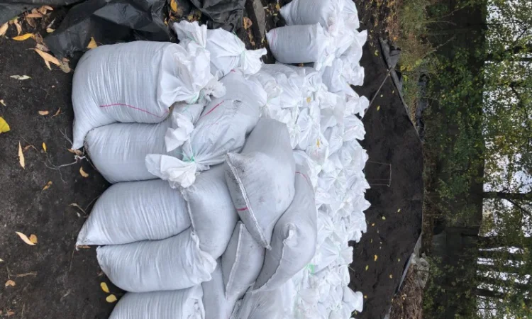 Чернозем Борщаговка Чернозем в мешках Борщаговка Доставка Перегной в мешках - фото № 12