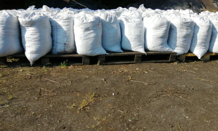 Грунтосмесь в мешках Киев торфосмесь Чернозем с торфом в мешках Киевская область - фото № 7