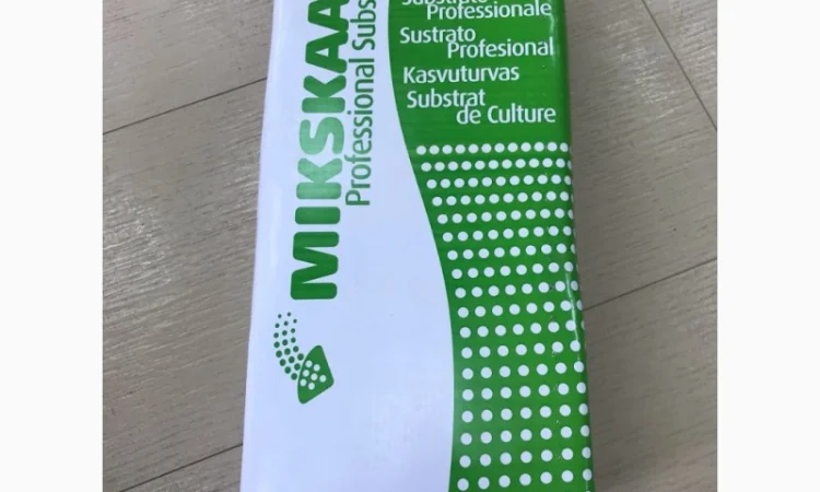 Торф прибалтика, для лохини, квітів, розсади, Мікскаар, Лафлора, ФриПит - фото № 1