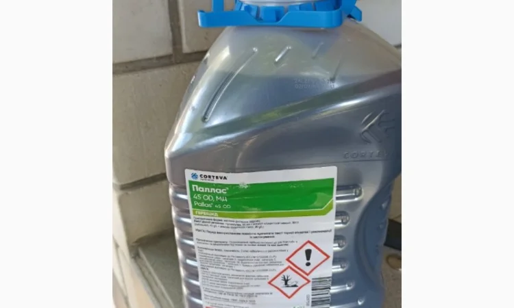 Паллас - системный гербицид для борьбы с сорняками в посевах зерновых - фото № 1