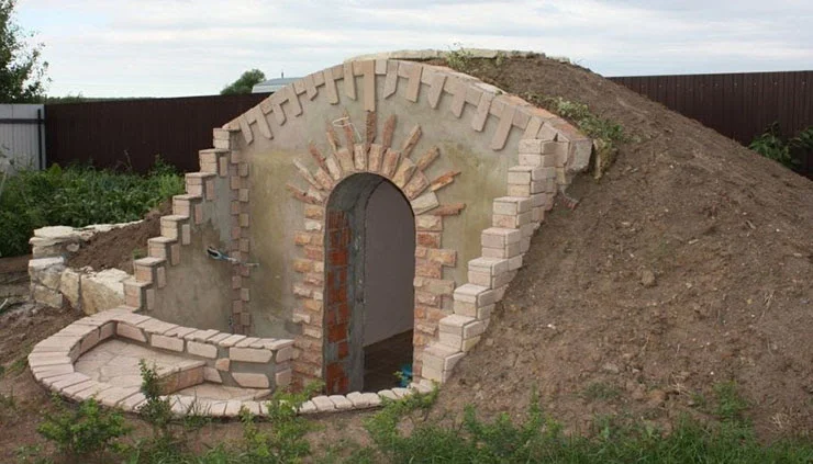 Построить погреб в Киеве - фото № 1