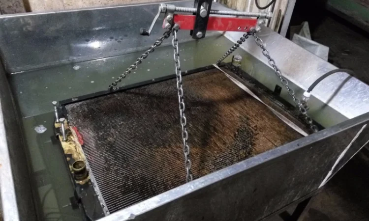 Ремонт радиаторов, интеркулеров спецтехники, сельхозтехники, комбайнов - фото № 1