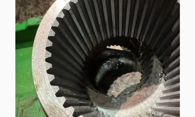 Ремонт рычагов задней навески тракторов John Deere 8000 - фото № 3