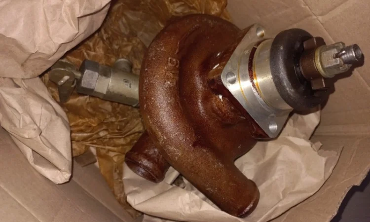 Ремонт водяных насосов 6ч12/14 и дизельных двигателей - фото № 7