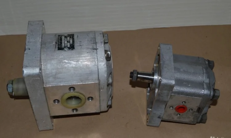 Ремонт гидронасоса Caproni - фото № 1