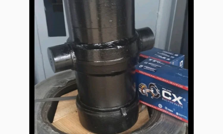 Ремонт гідроциліндрів до спецтехники - фото № 1