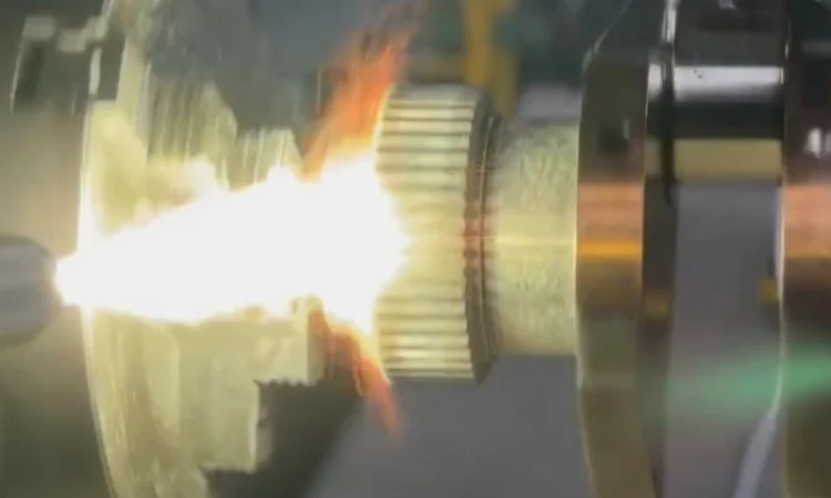 Ремонт колінвала 1950306 CAT C13 Відновлення місця під сальник - фото № 1