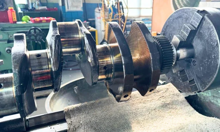 Ремонт колінвала 1950306 CAT C13 Відновлення місця під сальник - фото № 7