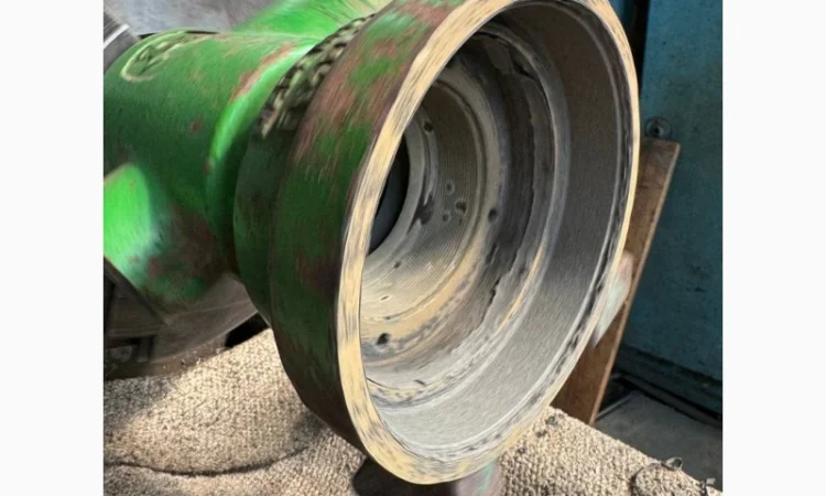 Відновлення місця під підшипник корпуса редуктора DE19785 John Deere - фото № 1