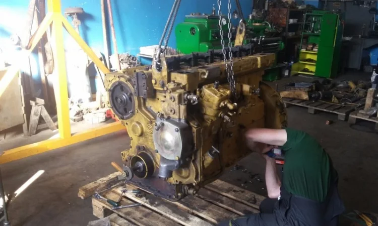 Ремонт двигателей Cummins Deutz Perkins - фото № 10