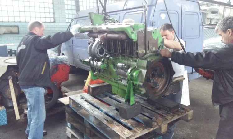 Ремонт двигателя DEUTZ BF6L913C комбайн Топ Лайнер - фото № 13