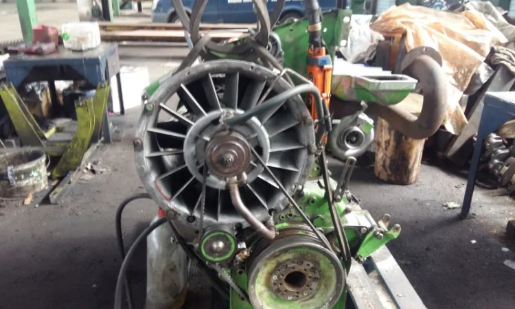 Капитальный ремонт Deutz BF6L913C топ лайнер - фото № 14