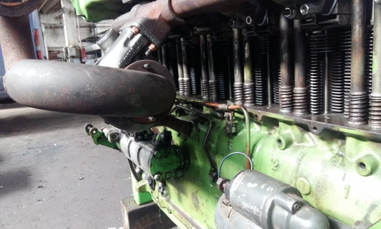 Капитальный ремонт Deutz BF6L913C топ лайнер - фото № 13