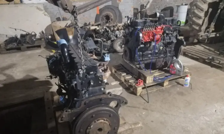 Капитальный ремонт New Holland TG230 TG250 TG285 T8040 T8050 T8020 - фото № 10