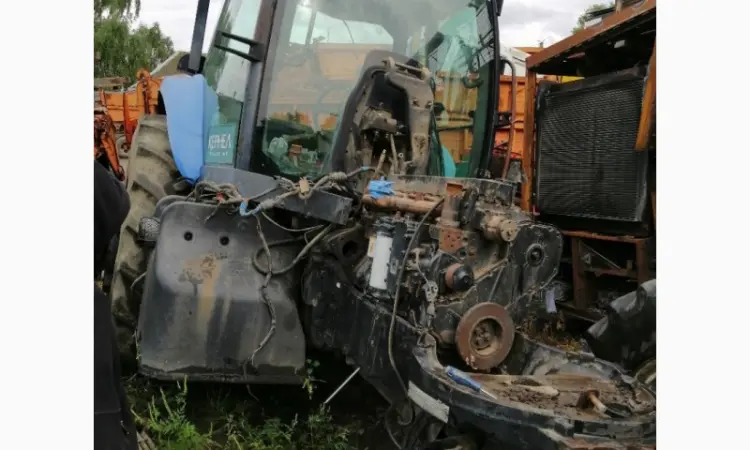 Капитальный ремонт New Holland TG230 TG250 TG285 T8040 T8050 T8020 - фото № 9