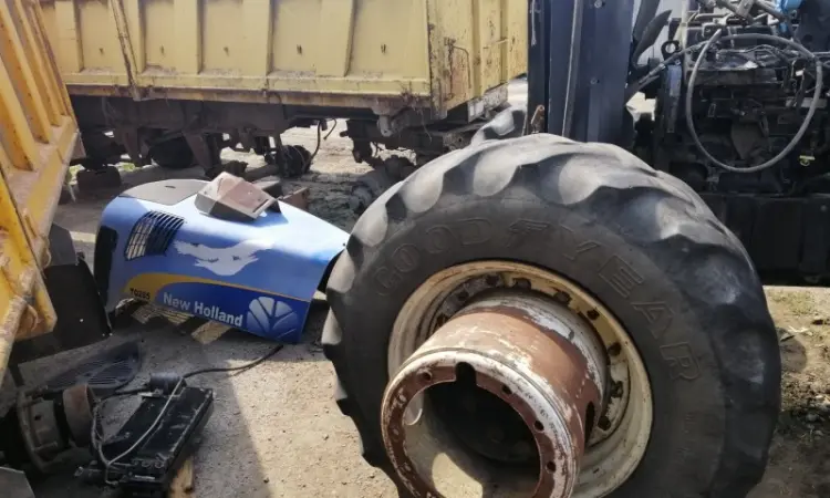 Капитальный ремонт New Holland TG230 TG250 TG285 T8040 T8050 T8020 - фото № 19