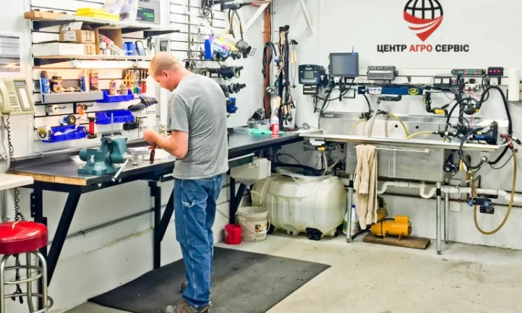 Ремонт, прошивка курсоуказателей, агронавигаторов - фото № 2