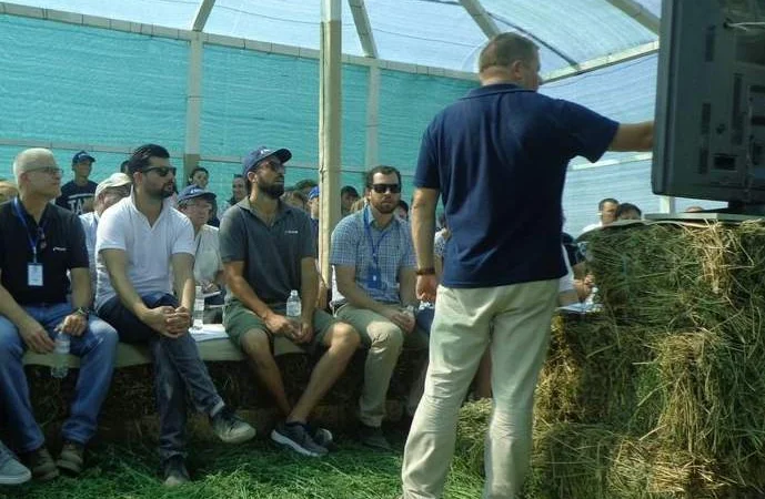 Перевод аграрных конференций, семинаров, cинхронный перевод мероприятий - фото № 1