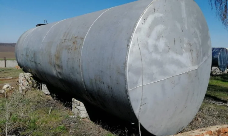 Бочка, резервуар, цистерна, ресивер, ёмкости металлические разного объёма и назначения - фото № 3