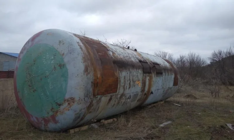 Емкость металлическая 10 м3, резервуар для гсм, бочка для воды, бак - фото № 4