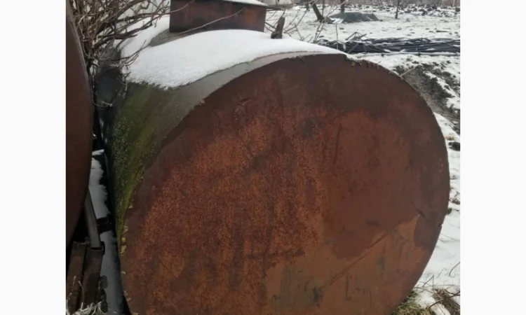 Продается цистерна (бочка) в хорошем состоянии - фото № 3