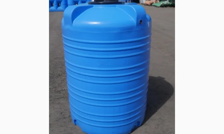 Накопительный бак для воды в Киеве - фото № 3