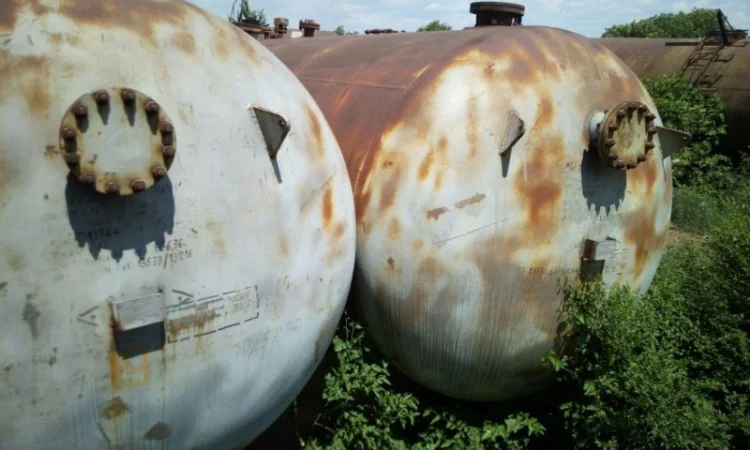 Продам металлические ёмкости б/у для любого назначения - фото № 1