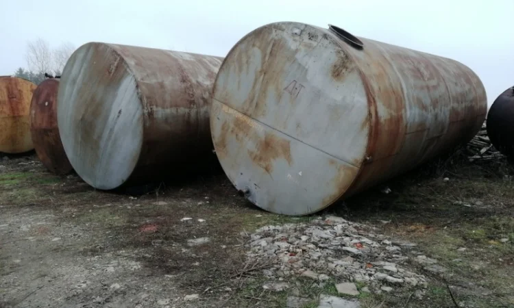 Ёмкость металлическая, резервуар, бочка, цистерна, ресивер - фото № 7