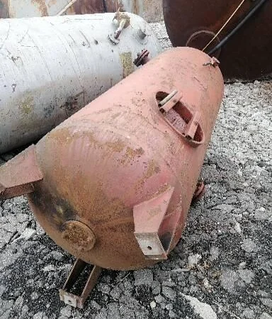 Воздушный ресивер, воздухосборник, газгольдер, ассенизатор и др - фото № 6