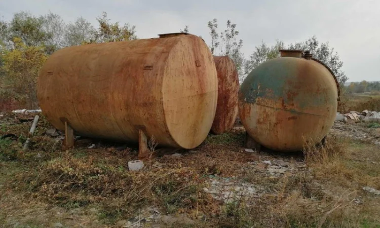 Купить металлический резервуар. Баки, бочки, цистерны б/у - фото № 3