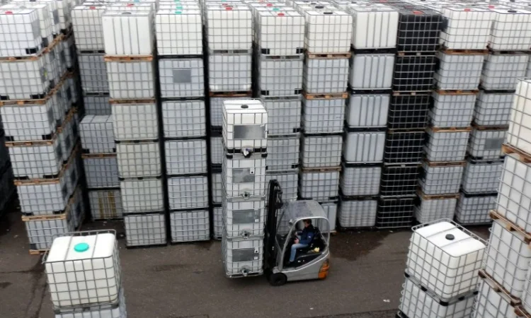 Продам еврокубы для КАС дизтоплива бу чистые - фото № 1