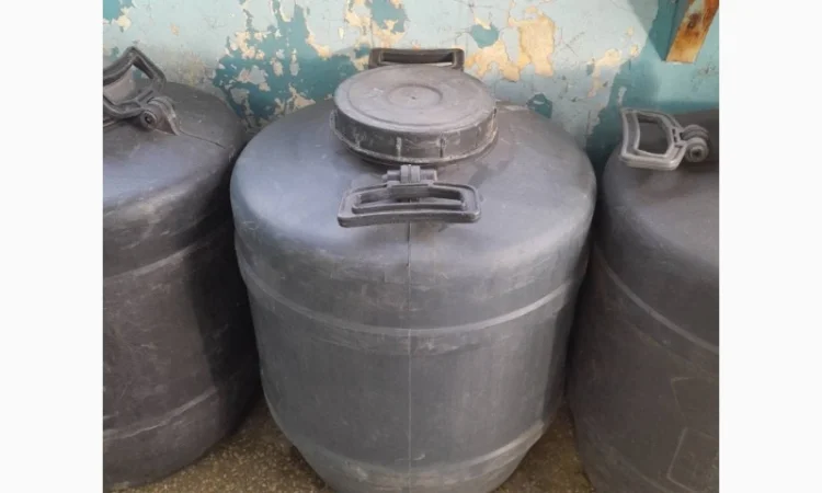 Канистра, бочка - фото № 2