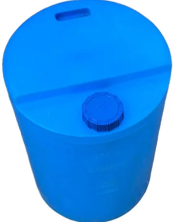 Пластиковая бочка 200 литров V-200 для воды - фото № 4