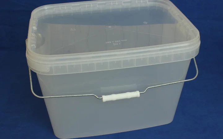 Герметичный пластиковый контейнер 20 л с двумя отделениями - фото № 1