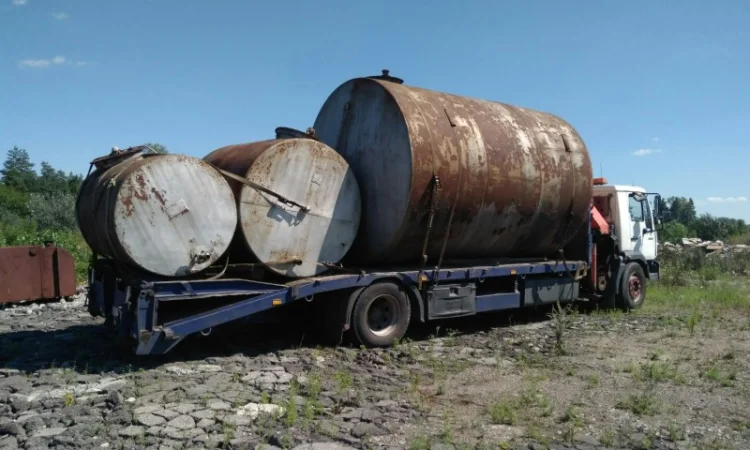 Металлические ёмкости б/у разных объёмов - фото № 3