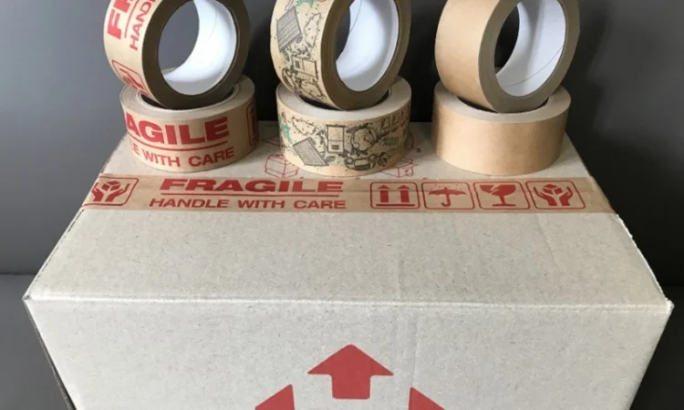 Бумажный крафт скотч с логотипом FRAGILE (ХРУПКОЕ) 48 мм х 50 м Viskom - фото № 5